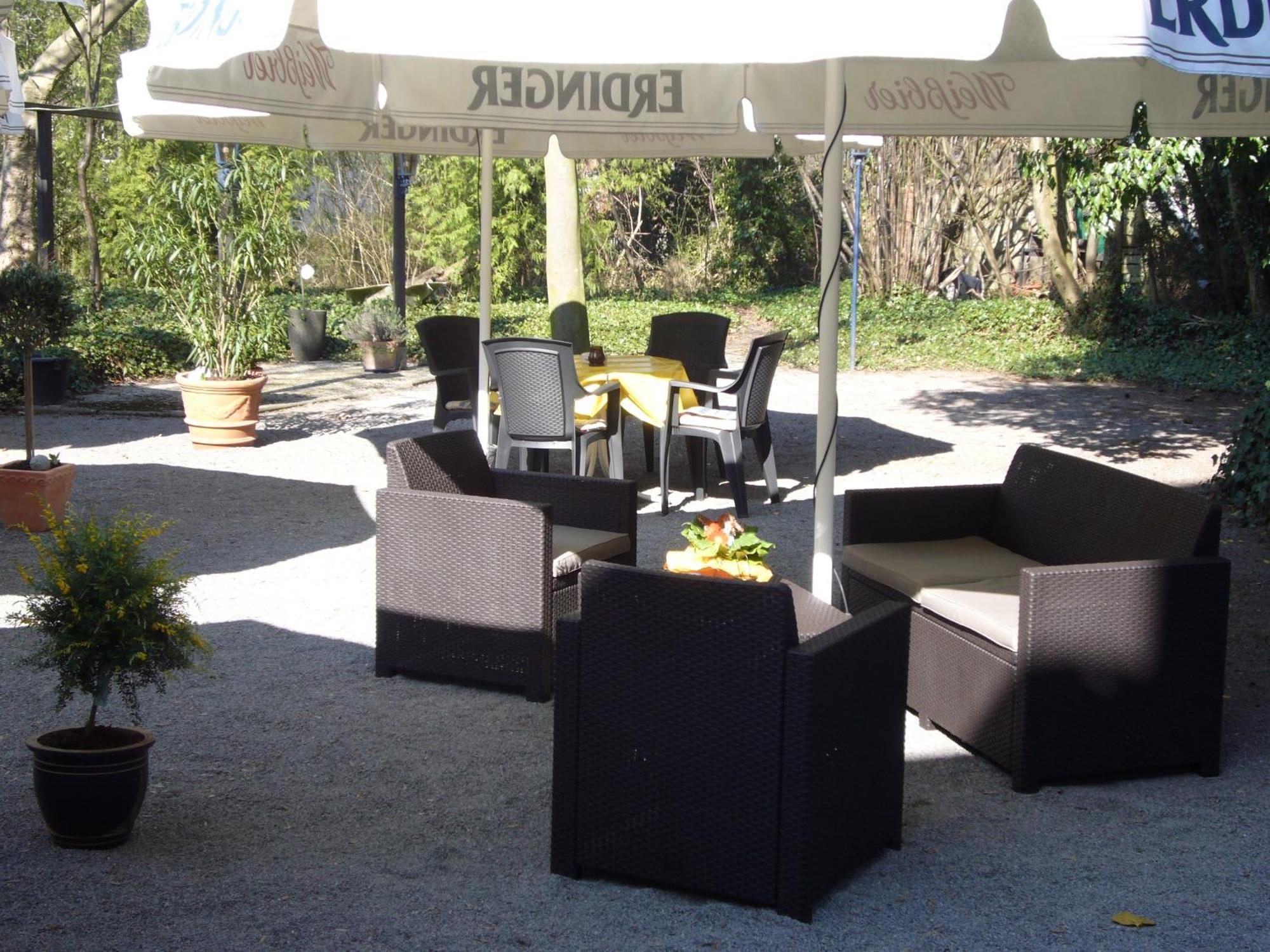 Ackfeld Hotel-Restaurant Bueren  ภายนอก รูปภาพ