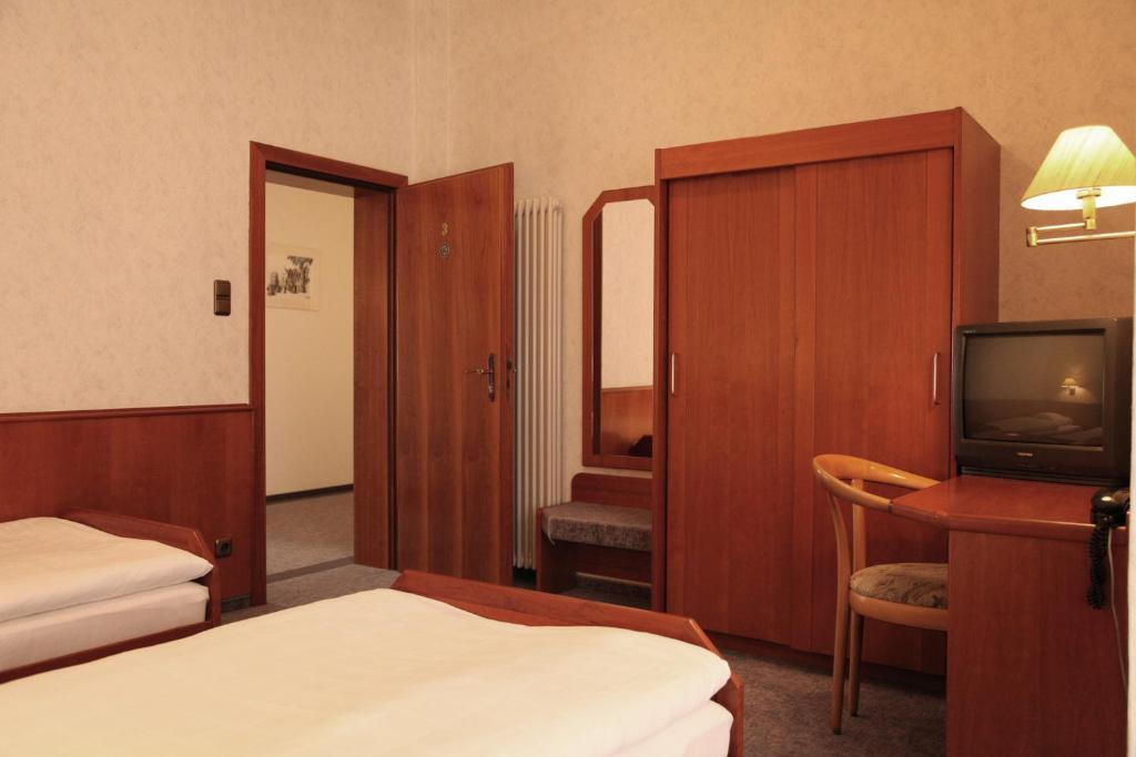 Ackfeld Hotel-Restaurant Bueren  ห้อง รูปภาพ